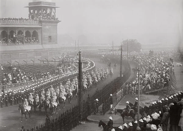 Delhi Durbar, probably 1911, cavalry procession