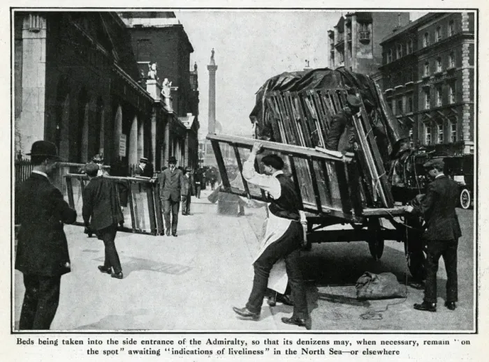 Framed Print : Delivery of beds to the Admiralty, London, WW1 Framed Print : Delivery of beds to the Admiralty, London, WW1