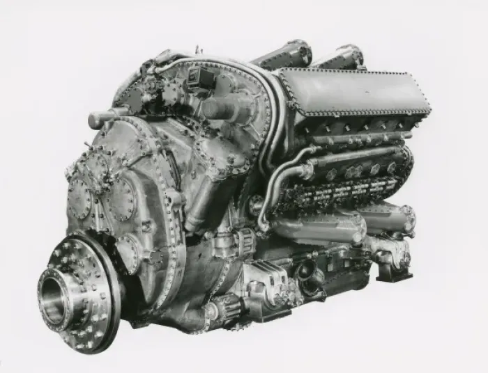 Framed Print : Deltic 18, first 18 cylinder Deltic engine Framed Print : Deltic 18, first 18 cylinder Deltic engine