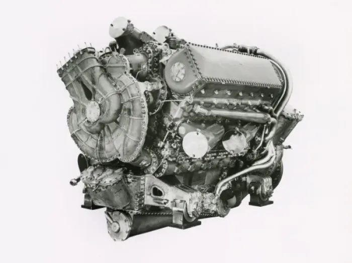 Framed Print : Deltic 18, first 18 cylinder Deltic engine, E130 Framed Print : Deltic 18, first 18 cylinder Deltic engine, E130