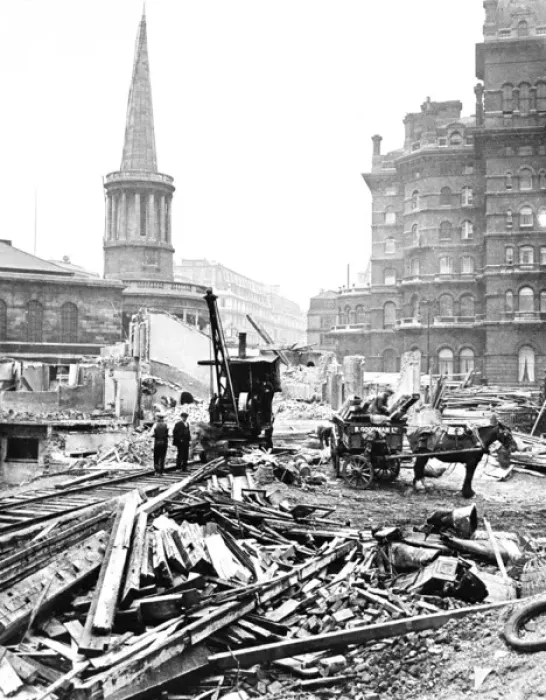 Framed Print : Demolition work in Langham Place, London Framed Print : Demolition work in Langham Place, London