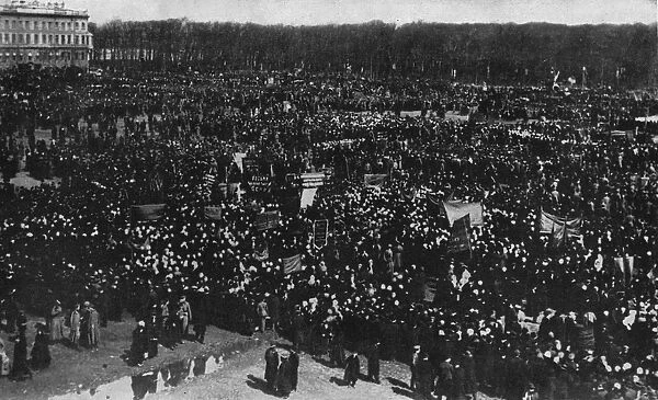 Demonstration of revolutionaries, Petrograd, Russia