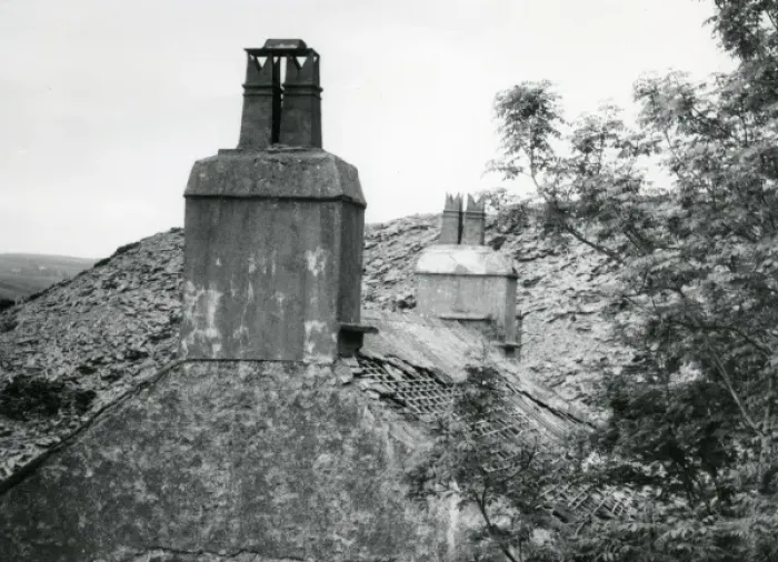 Framed Print : Derelict building, slate quarrying area, North Wales Framed Print : Derelict building, slate quarrying area, North Wales