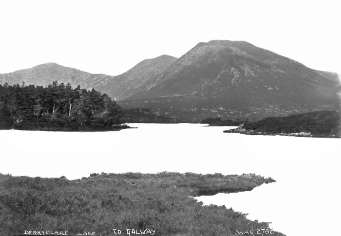 Framed Print : Derryclare Lake, Co. Galway Framed Print : Derryclare Lake, Co. Galway