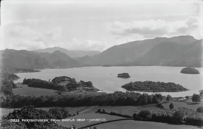 Framed Print : Derwentwater from Castle Head Framed Print : Derwentwater from Castle Head