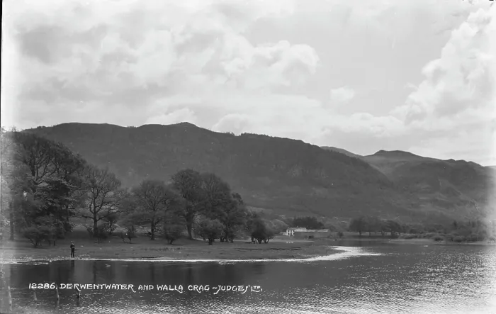 Framed Print : Derwentwater and Walla Crag Framed Print : Derwentwater and Walla Crag