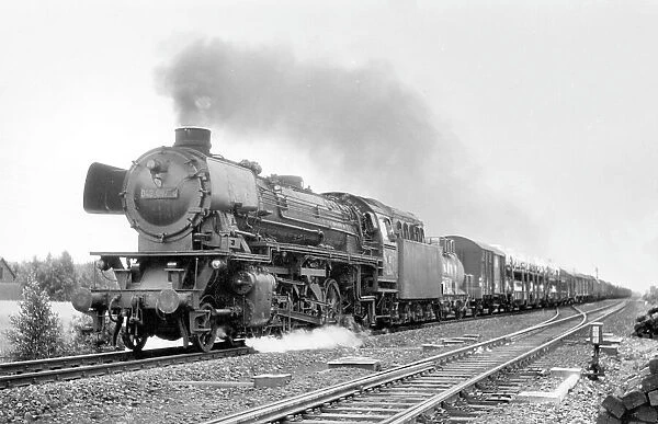 Deutsche Bundesbahn steam locomotive 042 097-6
