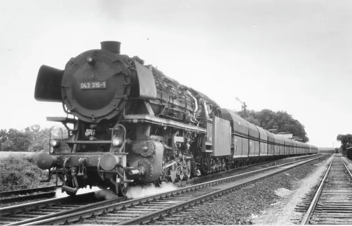 Framed Print : Deutsche Bundesbahn steam locomotive 043 315-1 Framed Print : Deutsche Bundesbahn steam locomotive 043 315-1