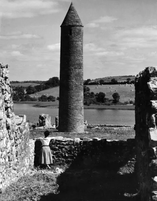 Framed Print : Devenish Round Tower Framed Print : Devenish Round Tower