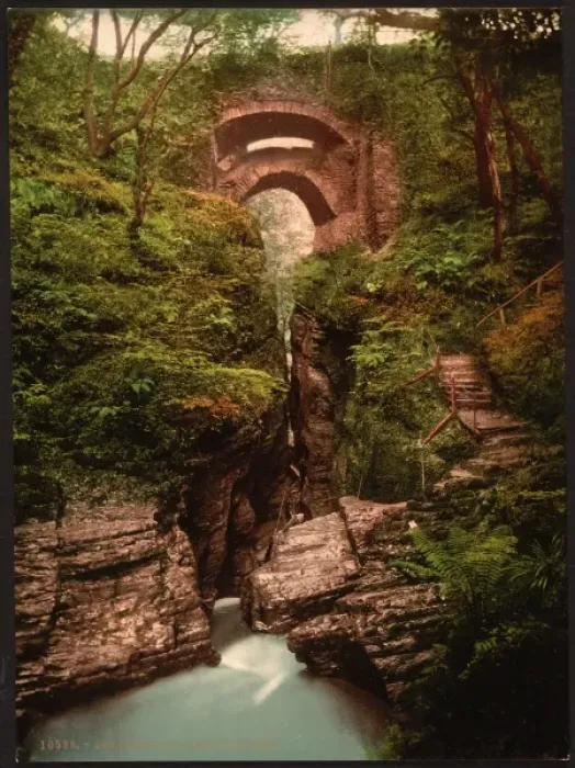 Framed Print : Devils Bridge, Aberystwith, Wales