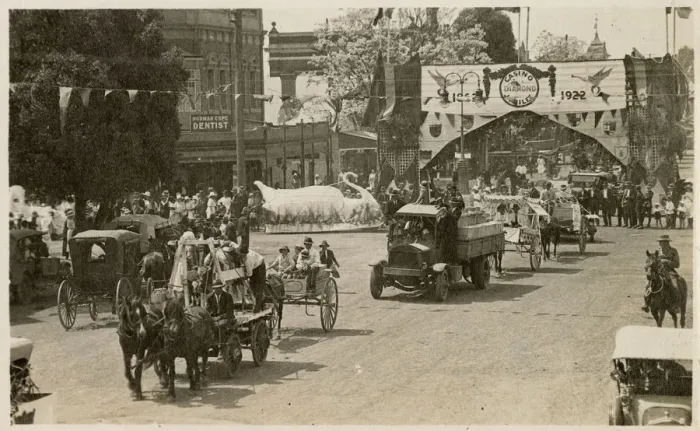 Framed Print : Diamond Jubilee Parade, Casino, NSW, Australia