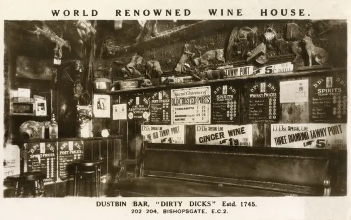Framed Print : Dirty Dicks Bar in London Framed Print : Dirty Dicks Bar in London
