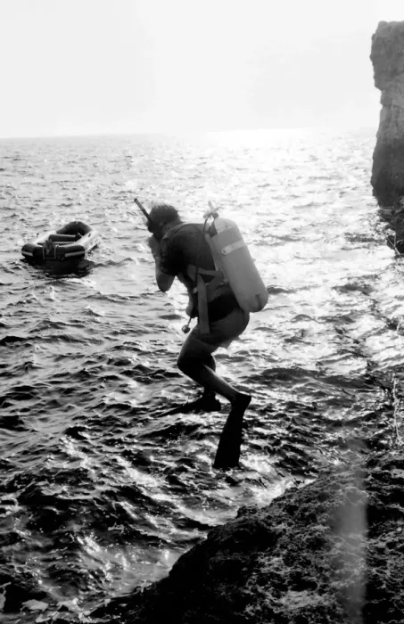 Framed Print : Diver jumping into the sea off the coast of Malta Framed Print : Diver jumping into the sea off the coast of Malta