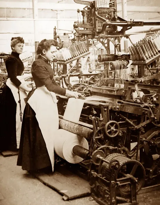 Framed Print : A Dobbie Loom, linen production, Victorian period Framed Print : A Dobbie Loom, linen production, Victorian period