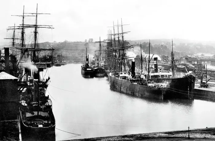 Framed Print : The Dock, Penarth early 1900's Framed Print : The Dock, Penarth early 1900's