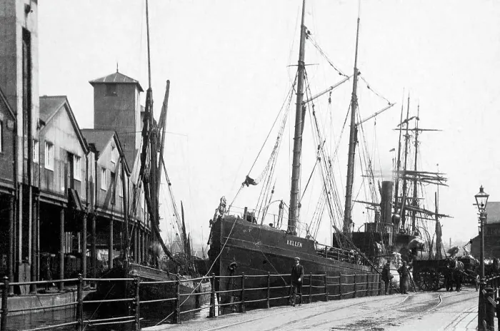 Framed Print : Docks, Ipswich early 1900's