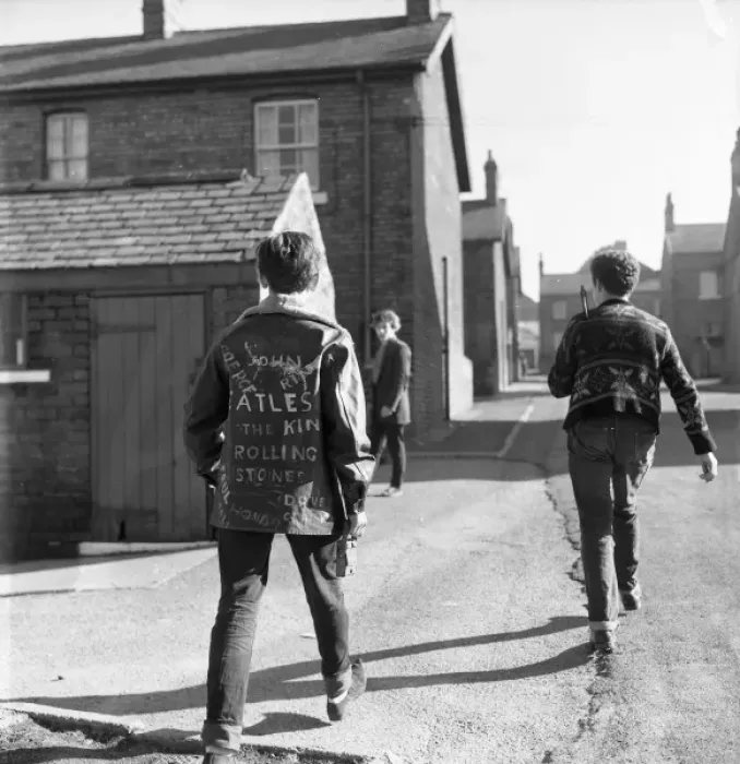 Framed Print : Doe Lea Village, Mining Framed Print : Doe Lea Village, Mining