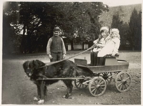 Jigsaw Puzzle of Dog Cart & Children - Mary Evans Prints Online