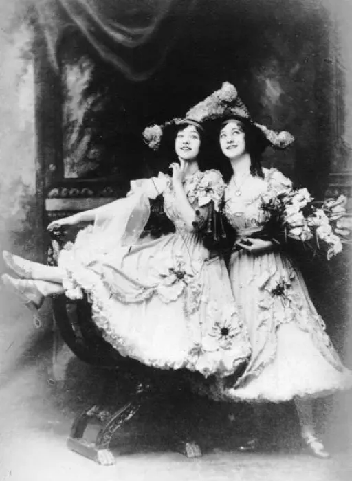 Framed Print : The Dolly Sisters, USA Framed Print : The Dolly Sisters, USA