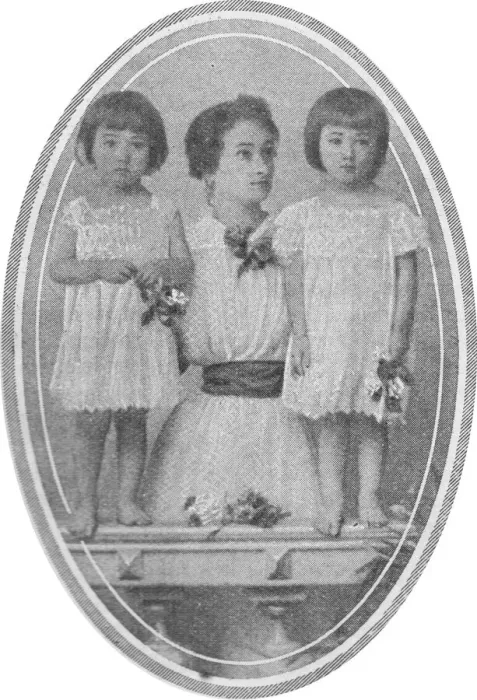 Framed Print : The Dolly Sisters as young girls with their mother (c. 1905) Date: circa 1905 Framed Print : The Dolly Sisters as young girls with their mother (c. 1905) Date: circa 1905