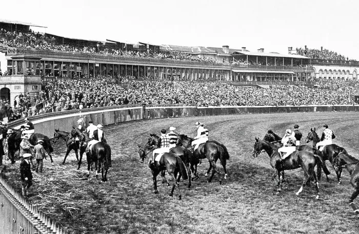 Framed Print : Doncaster Racecourse early 1900's Framed Print : Doncaster Racecourse early 1900's