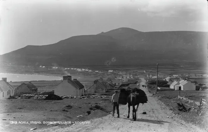 Framed Print : Dooagh Village on Achill Island Framed Print : Dooagh Village on Achill Island