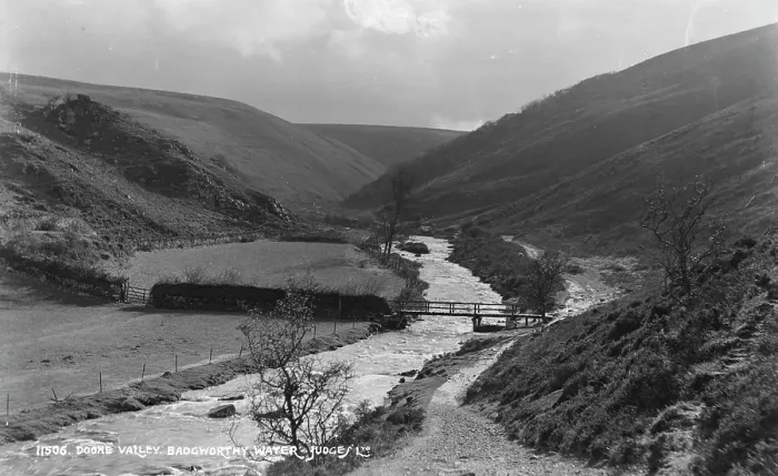 Framed Print : Doone Valley, Badgworthy Water Framed Print : Doone Valley, Badgworthy Water