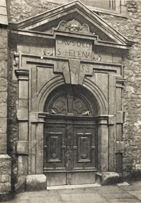 Framed Print : Doorway of St Helens Church, Bishopsgate, London Framed Print : Doorway of St Helens Church, Bishopsgate, London