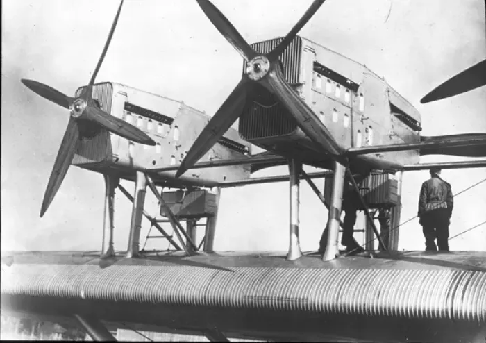 Framed Print : Dornier DoX-1b D-1929 engine installation Framed Print : Dornier DoX-1b D-1929 engine installation