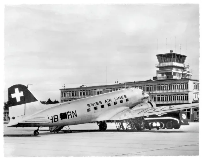 Framed Print : Douglas C-47B Skytrain HB-IRN Framed Print : Douglas C-47B Skytrain HB-IRN