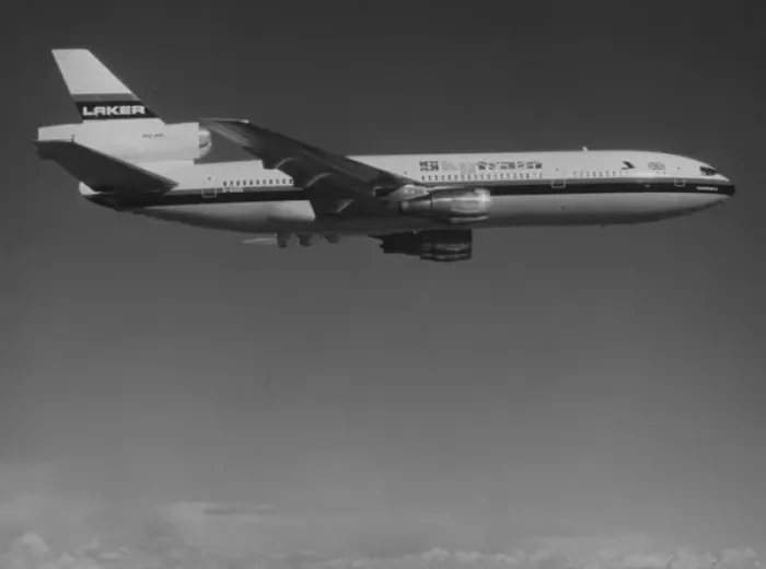 Framed Print : Douglas DC-10 10 Laker Framed Print : Douglas DC-10 10 Laker