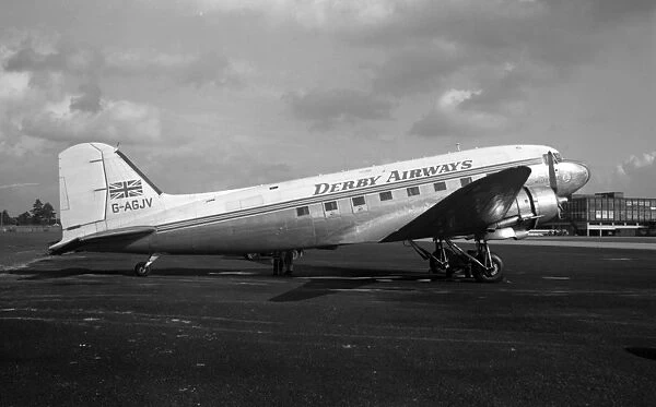 Douglas DC-3 G-AGJV Derby Airways Gatwick 1961