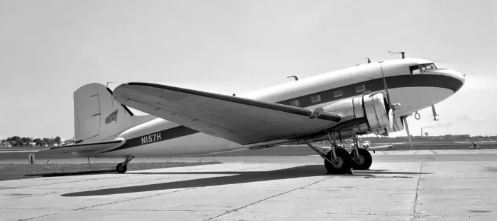 Framed Print : Douglas DC-3 N157H Framed Print : Douglas DC-3 N157H