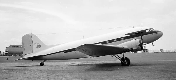 Douglas DC-3 N25651