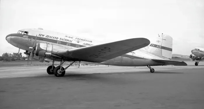 Framed Print : Douglas DC-3 ZK-AQP Peho Framed Print : Douglas DC-3 ZK-AQP Peho