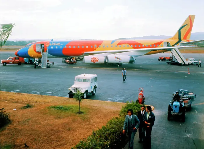 Framed Print : Douglas DC-8-62 N1805 Flying Colours Framed Print : Douglas DC-8-62 N1805 Flying Colours