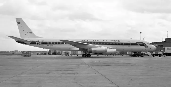 Framed Print : Douglas DC-8-62CF HS-TGQ - 60110 Framed Print : Douglas DC-8-62CF HS-TGQ - 60110