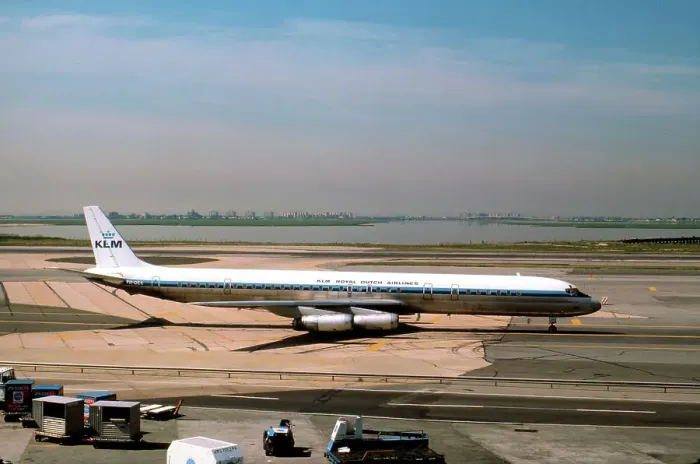 Framed Print : Douglas DC-8-63 PH-DEK David Livingstone Framed Print : Douglas DC-8-63 PH-DEK David Livingstone