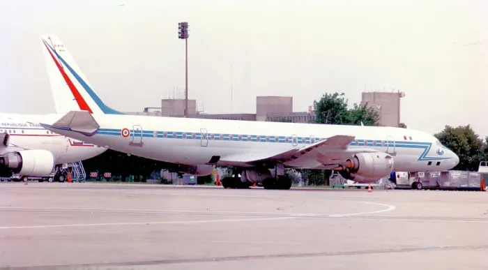 Framed Print : Douglas DC-8-72CF F-RAFF Framed Print : Douglas DC-8-72CF F-RAFF
