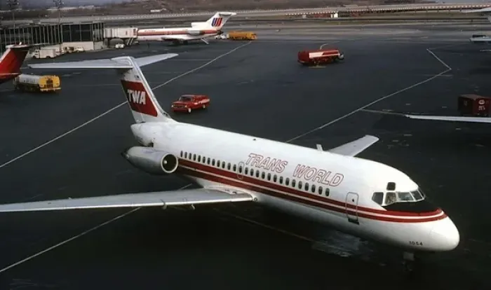 Framed Print : Douglas DC-9 14 of TWAs N1054T at La Guardia, Feb 1977 Framed Print : Douglas DC-9 14 of TWAs N1054T at La Guardia, Feb 1977