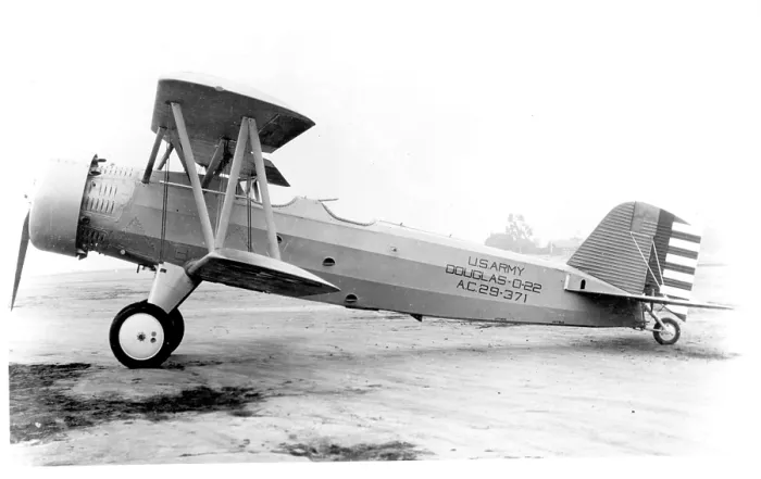 Framed Print : Douglas O-22 29-371