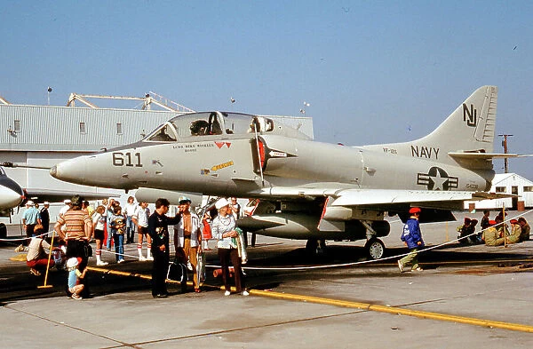 Douglas TA-4F Skyhawk 154338