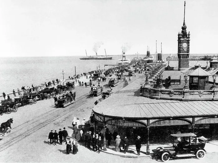 Framed Print : Douglas - Victoria Pier and Arcade - Isle of Man Framed Print : Douglas - Victoria Pier and Arcade - Isle of Man