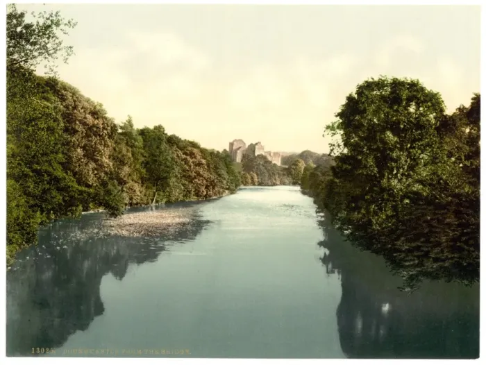 Framed Print : Doune Castle from the bridge, Scotland Framed Print : Doune Castle from the bridge, Scotland