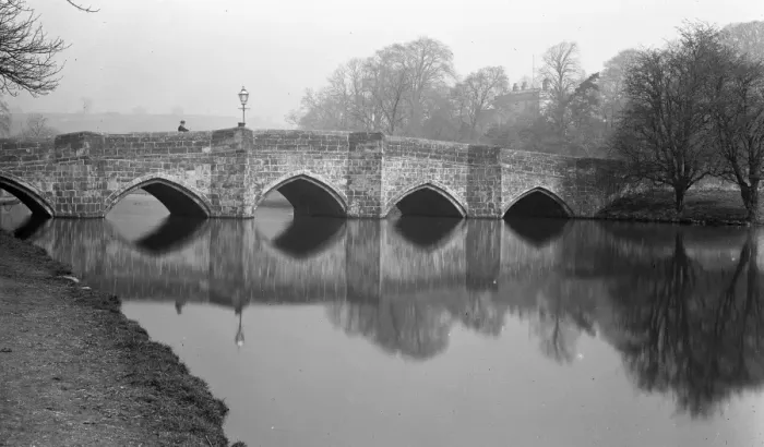 Framed Print : Dovedale - the bridge over the River Wye Framed Print : Dovedale - the bridge over the River Wye