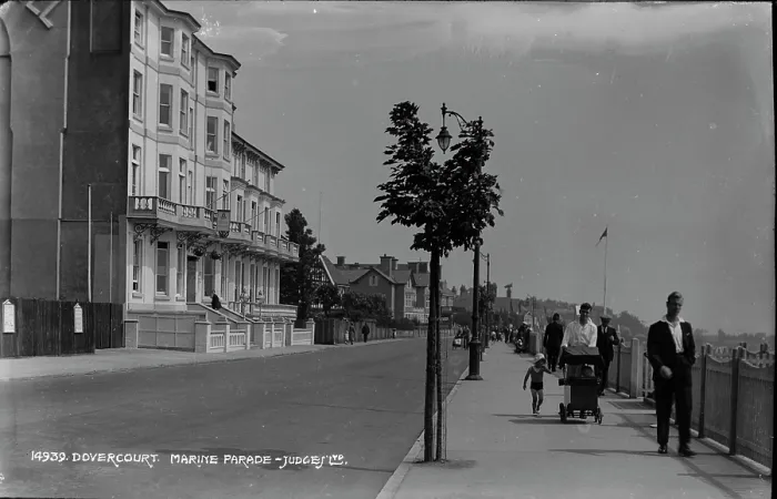 Framed Print : Dovercourt Marine Parade Framed Print : Dovercourt Marine Parade