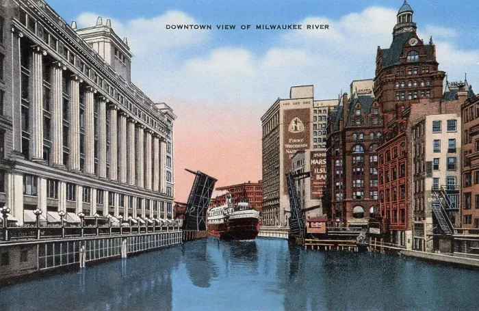 Framed Print : Downtown view of Milwaukee River, Milwaukee, Wisconsin, USA Date: circa 1940 Framed Print : Downtown view of Milwaukee River, Milwaukee, Wisconsin, USA Date: circa 1940