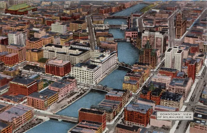 Framed Print : Downtown view of Milwaukee, Wisconsin, USA Date: circa 1940 Framed Print : Downtown view of Milwaukee, Wisconsin, USA Date: circa 1940