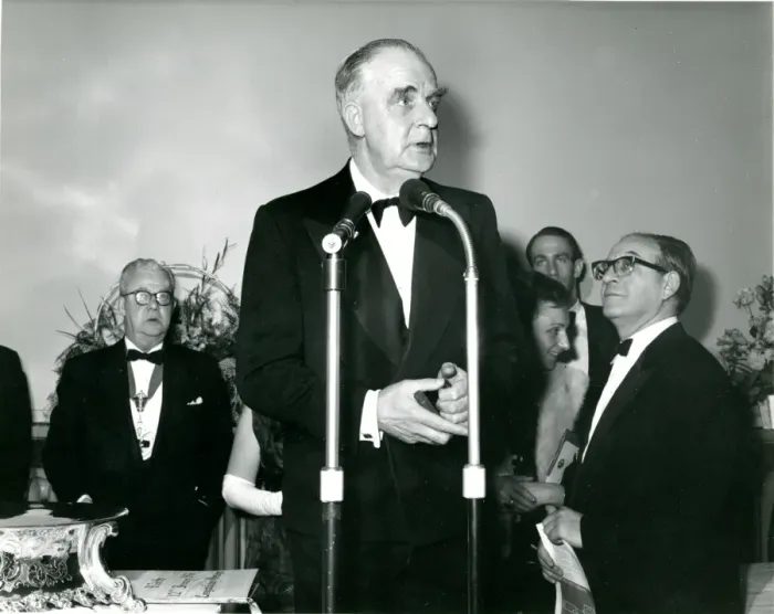 Framed Print : Dr Archie ballantyne, RAeS Secretary prior to presenting? Framed Print : Dr Archie ballantyne, RAeS Secretary prior to presenting?