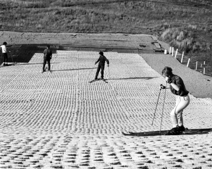 Framed Print : Drambuie Dry Ski Slope Framed Print : Drambuie Dry Ski Slope